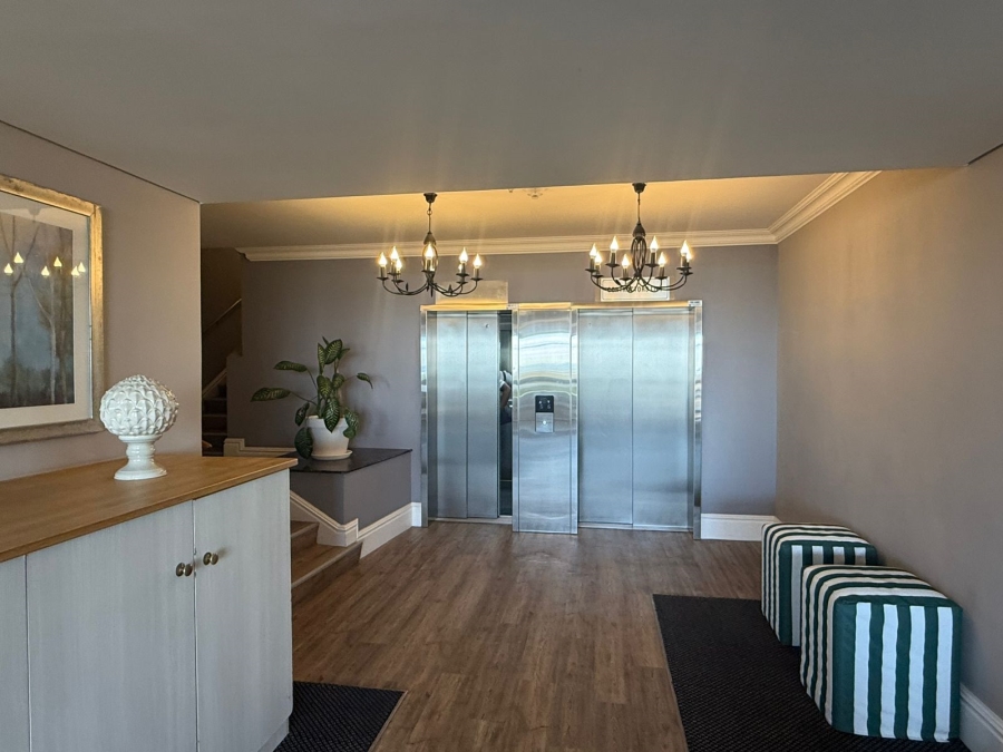 To Let 0 Bedroom Property for Rent in Mouille Point Western Cape